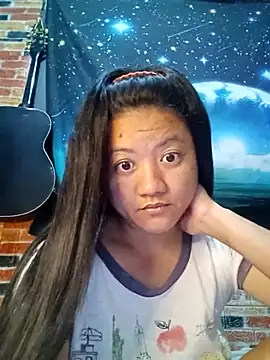 Snapshot of Urchanel chatting on 03.19.25 Urchanel online show from 03.19.25