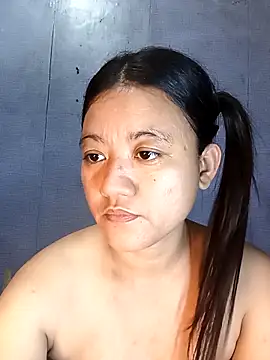 Snapshot of Urchanel chatting on 10.17.25 Urchanel online show from 10.17.25