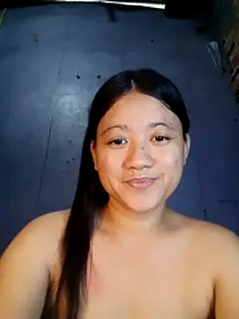 Snapshot of Urchanel chatting on 10.26.25 Urchanel online show from 10.26.25