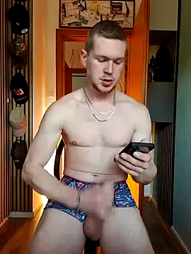 Snapshot of Playbunniboy chatting on 03.04.25 Playbunniboy online show from 03.04.25