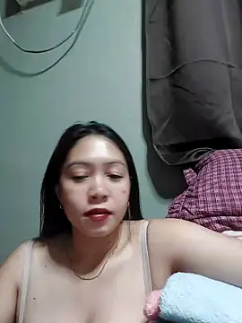 Snapshot of MissKitty31 chatting on 04.24.26 MissKitty31 online show from 04.24.26