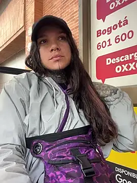 Snapshot of Lilmarieee chatting on 01.31.25 Lilmarieee online show from 01.31.25