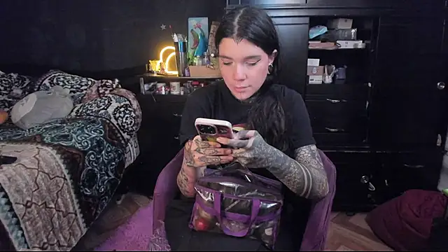 Snapshot of Lilmarieee chatting on 03.06.25 Lilmarieee online show from 03.06.25