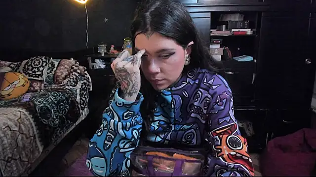 Snapshot of Lilmarieee chatting on 03.21.25 Lilmarieee online show from 03.21.25