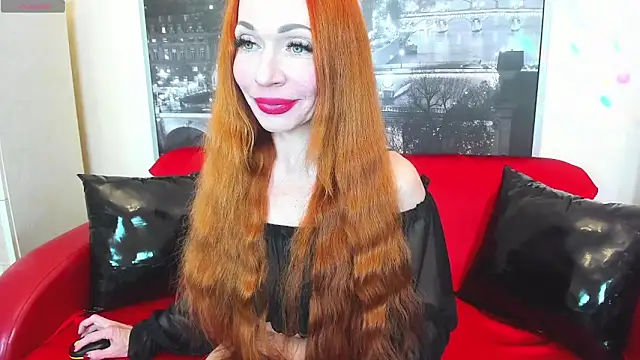 Snapshot of softlysoftlyasbeauty chatting on 03.04.25 softlysoftlyasbeauty online show from 03.04.25