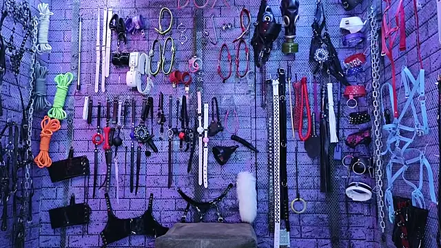 PANDORANEZZ online show from 02.12.26