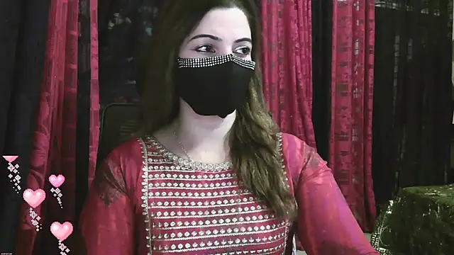 Snapshot of Cute_Sonii chatting on 11.06.25 Cute Sonii online show from 11.06.25