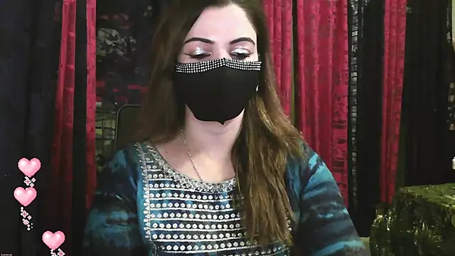 Snapshot of Cute_Sonii chatting on 11.11.25 Cute Sonii online show from 11.11.25