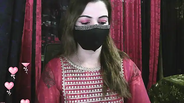 Snapshot of Cute_Sonii chatting on 11.14.25 Cute Sonii online show from 11.14.25