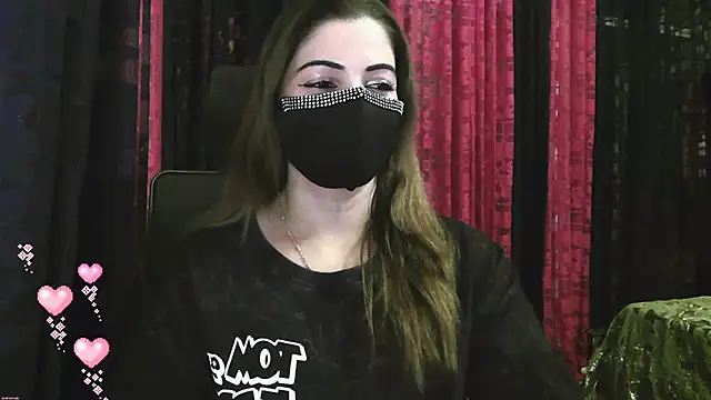 Snapshot of Cute_Sonii chatting on 11.25.25 Cute Sonii online show from 11.25.25