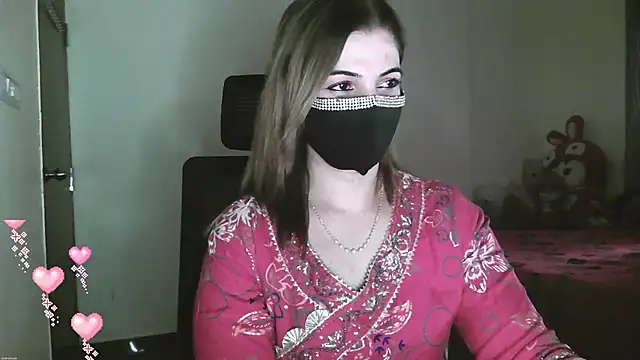 Snapshot of Cute_Sonii chatting on 12.15.25 Cute Sonii online show from 12.15.25