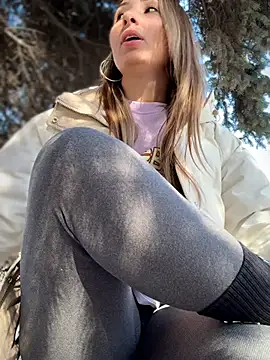 YOUR-KARINA online show from 02.19.26