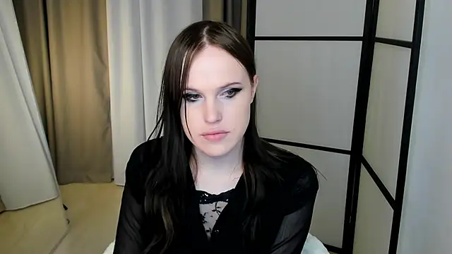 EffieMinki online show from 01.31.26