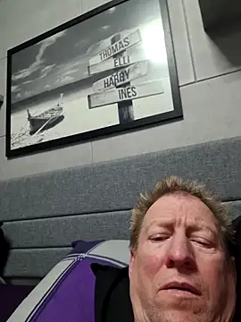 tomtom111111 online show from 03.24.26