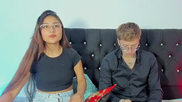 A sexy couple   online show from 11.09.25