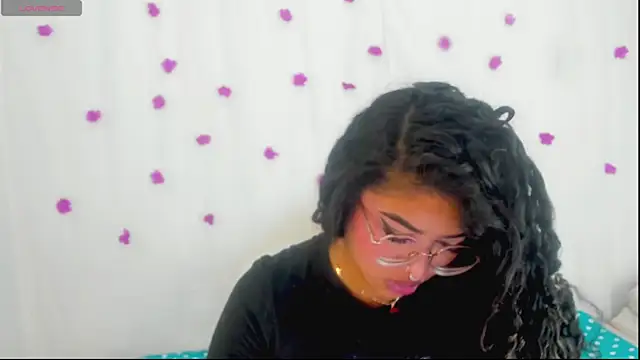 moana taylor online show from 09.30.25