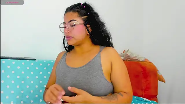 moana taylor online show from 04.08.26