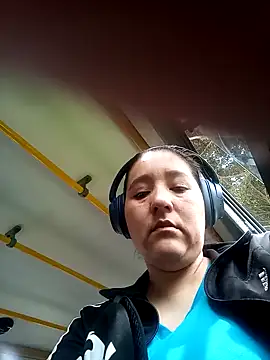 Snapshot of Gatubela212 chatting on 12.26.24 Gatubela212 online show from 12.26.24