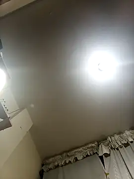 Snapshot of Gatubela212 chatting on 10.19.25 Gatubela212 online show from 10.19.25