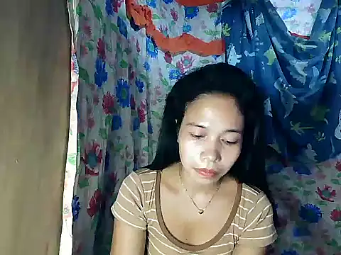 PinaySkinnyGirl online show from 02.16.26