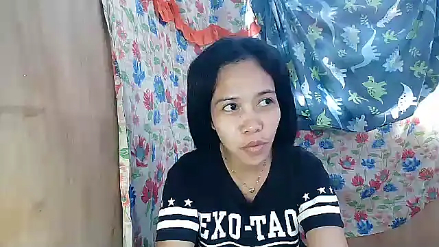 PinaySkinnyGirl online show from 02.21.26