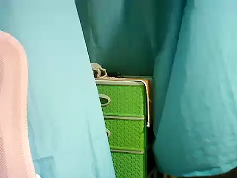 Snapshot of ashlylove25 chatting on 11.17.25 ashlylove25 online show from 11.17.25