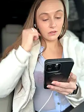 lunagirl13 online show from 12.05.25