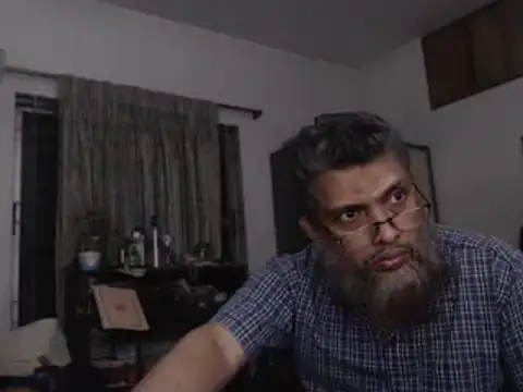 Snapshot of HOW70 chatting on 02.01.25 HOW70 online show from 02.01.25