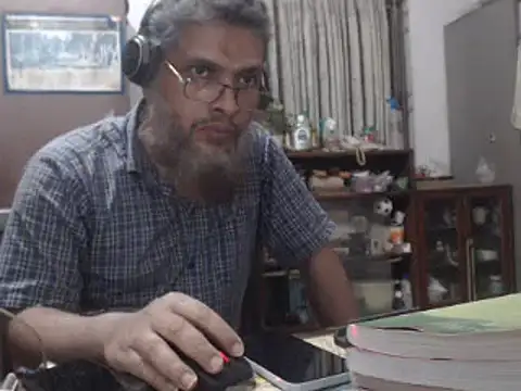 Snapshot of HOW70 chatting on 02.11.25 HOW70 online show from 02.11.25