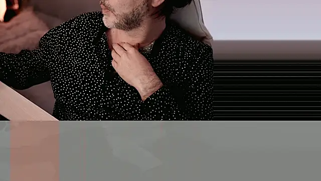 Snapshot of Sanders_White chatting on 02.11.25 Sanders White online show from 02.11.25