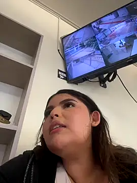 Snapshot of Lia_sexx chatting on 11.20.25 Lia sexx online show from 11.20.25