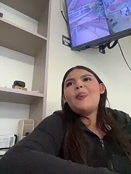 Snapshot of Lia_sexx chatting on 11.22.25 Lia sexx online show from 11.22.25