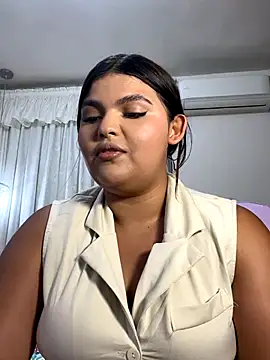 Snapshot of Lia_sexx chatting on 11.27.25 Lia sexx online show from 11.27.25