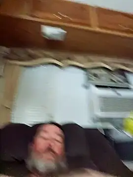 Snapshot of van88 chatting on 03.18.25 van88 online show from 03.18.25