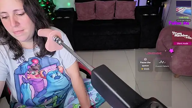 valery adams1 online show from 11.25.25