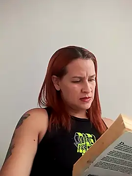 Britney taylor  online show from 11.13.25