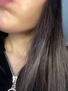 Snapshot of little_belucci chatting on 03.19.26 little belucci online show from 03.19.26