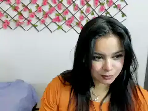 Snapshot of Zoelove222 chatting on 12.02.24 Zoelove222 online show from 12.02.24