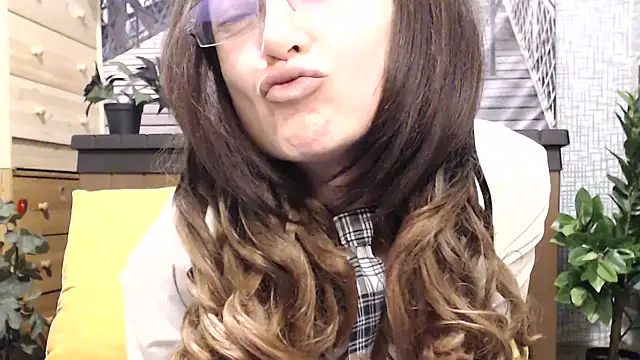lilianleight online show from 07.03.26