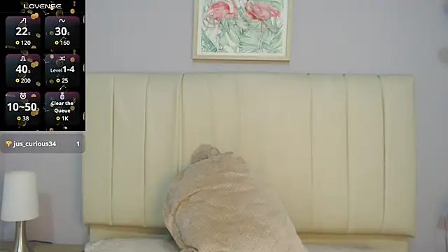 Snapshot of amy_le01 chatting on 11.14.25 amy le01 online show from 11.14.25