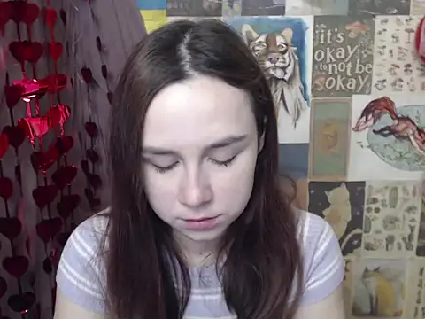 VeryVeryVeryShy  online show from 02.12.26