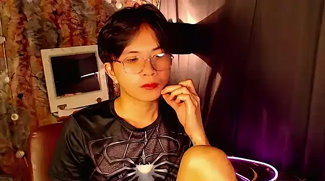 Sexy Handsome Drex online show from 12.19.24