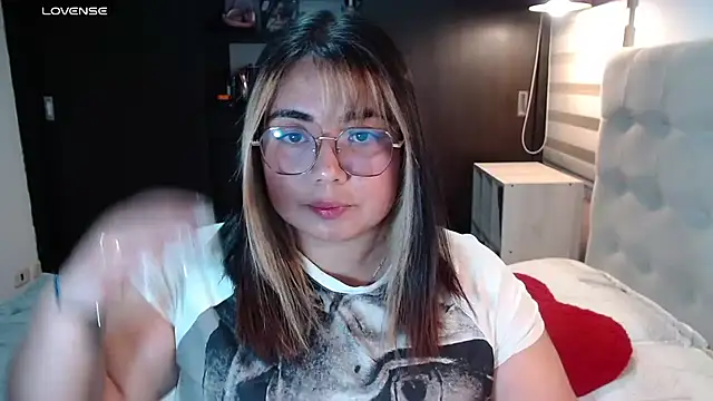yini angel online show from 07.07.26