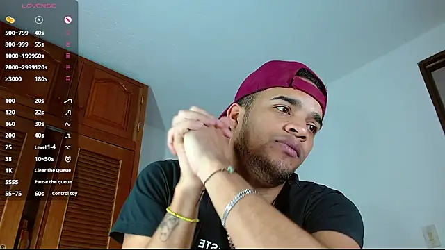 Snapshot of Bigcock_21cm_ chatting on 03.09.25 Bigcock 21cm  online show from 03.09.25