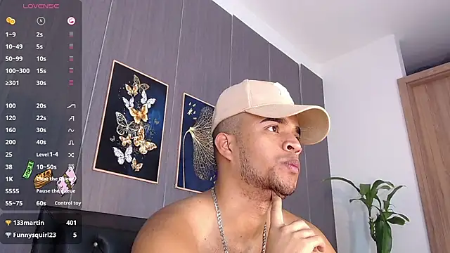 Snapshot of Bigcock_21cm_ chatting on 03.20.25 Bigcock 21cm  online show from 03.20.25