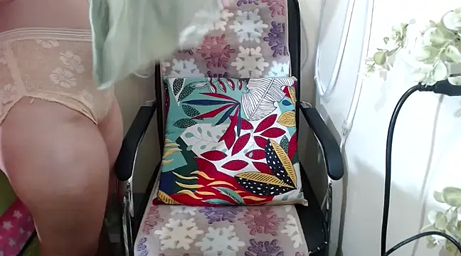 Skinny regie99xxx online show from 02.26.25