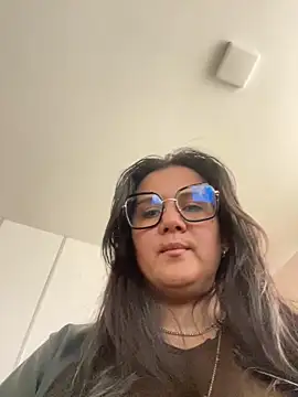 SWEETLILY18 online show from 12.26.24