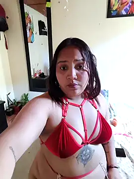 Snapshot of Kitty_StarFun chatting on 12.15.25 Kitty StarFun online show from 12.15.25