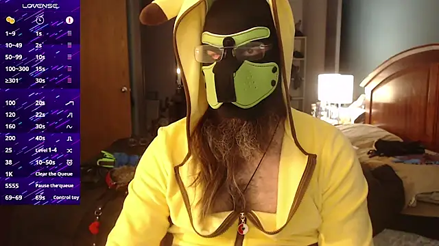 Snapshot of kinkywolf429 chatting on 11.01.25 kinkywolf429 online show from 11.01.25