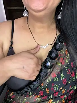 Zoya Varma004 online show from 03.21.26